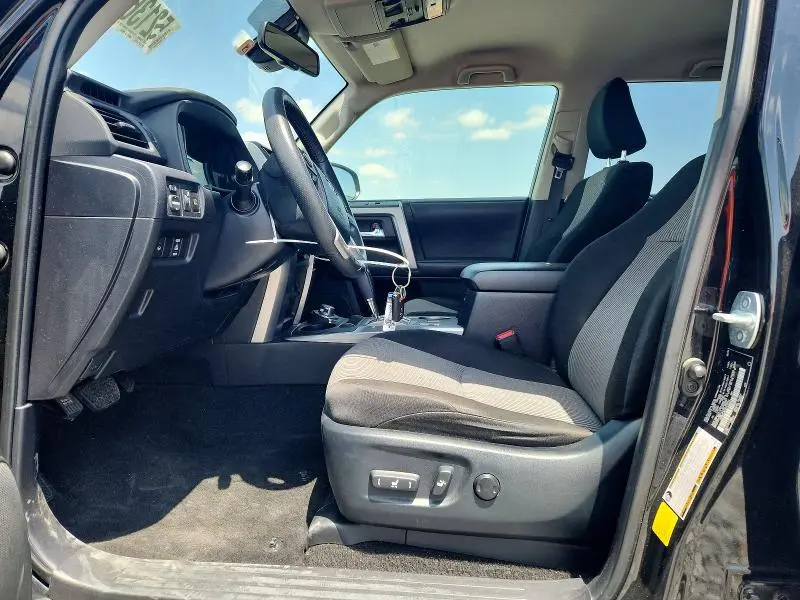 2021 TOYOTA 4RUNNER SR5  