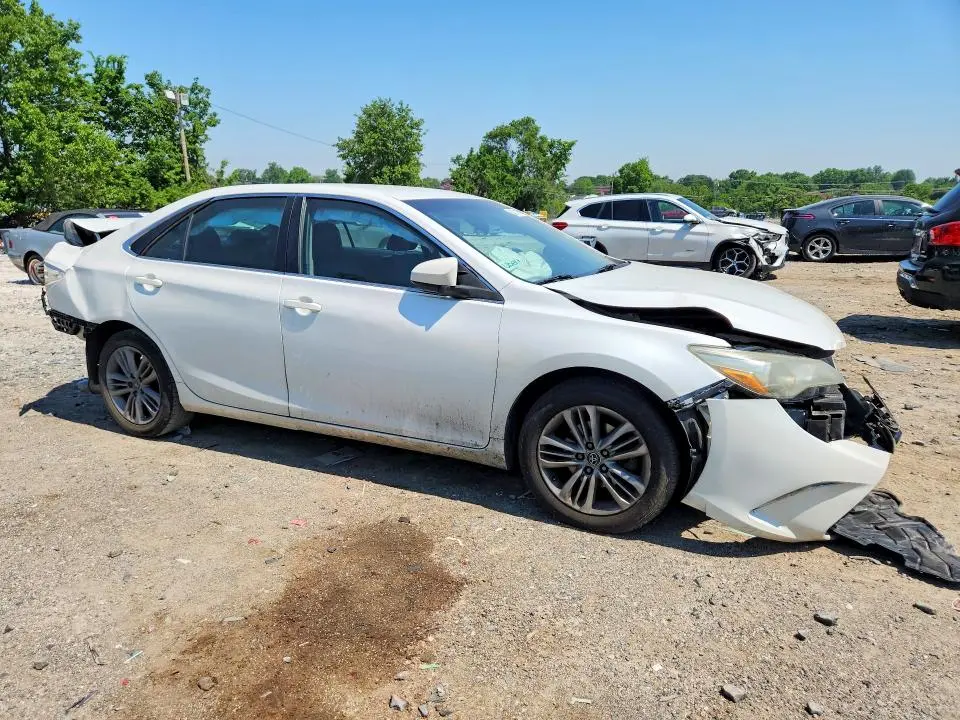 2016 TOYOTA CAMRY   