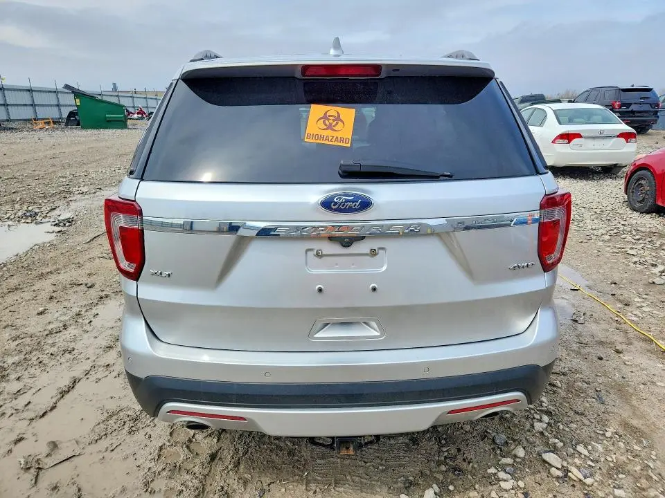 2017 FORD EXPLORER XLT  