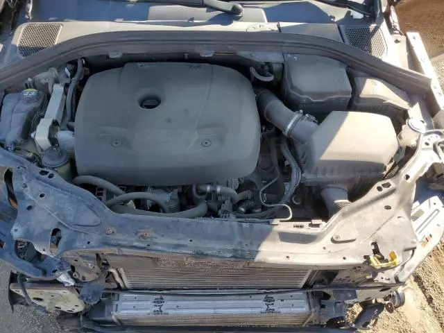 2017 VOLVO XC60 T5 DYNAMIC  