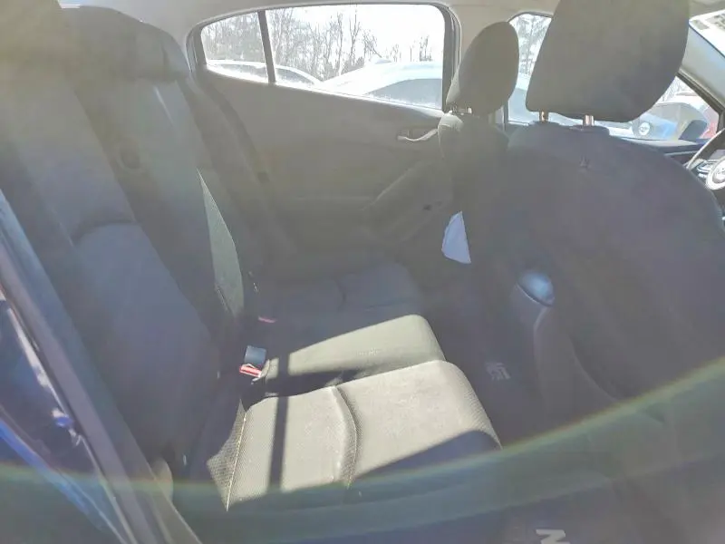 2017 MAZDA 3 SPORT  