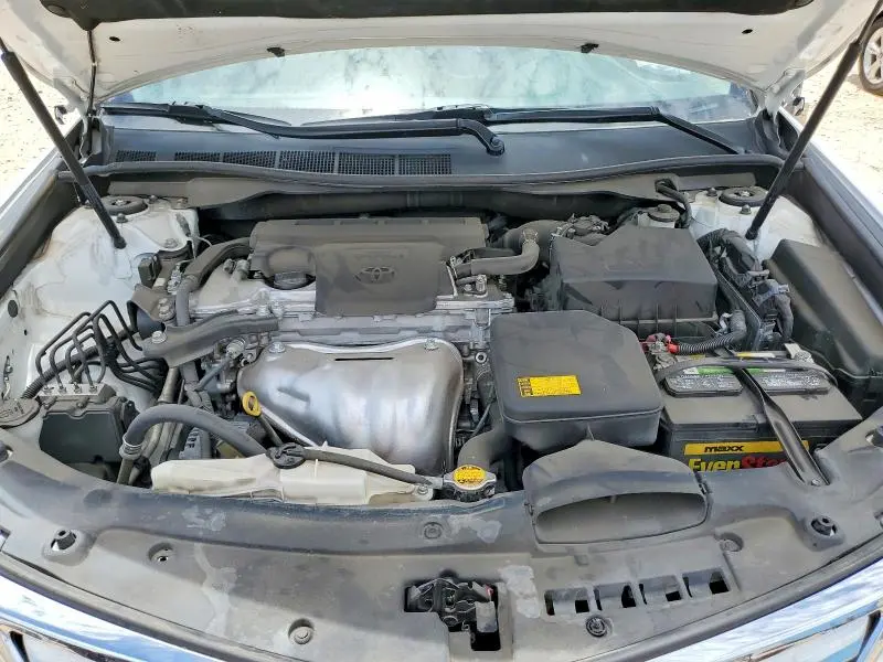 2012 TOYOTA CAMRY XLE  