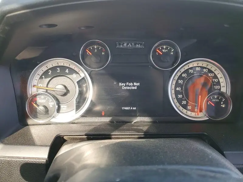 2016 RAM 1500 LARAMIE  