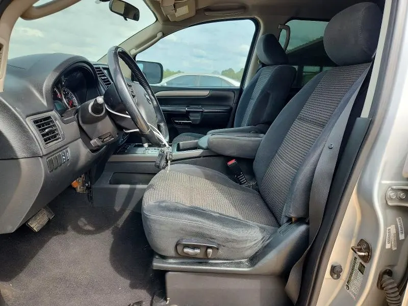 2010 NISSAN ARMADA SE  