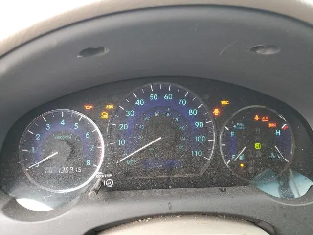 2010 TOYOTA SIENNA XLE  