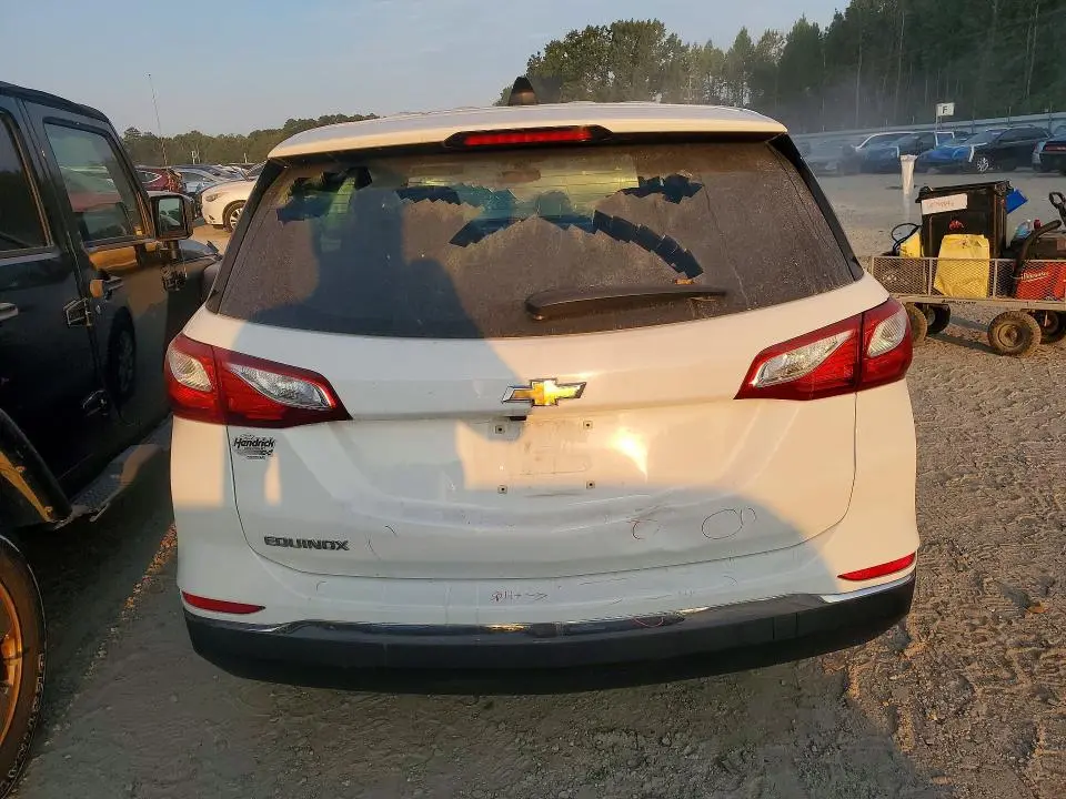 2018 CHEVROLET EQUINOX LS  