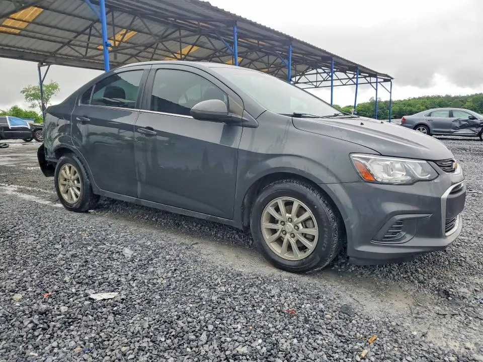 2020 CHEVROLET SONIC LT  