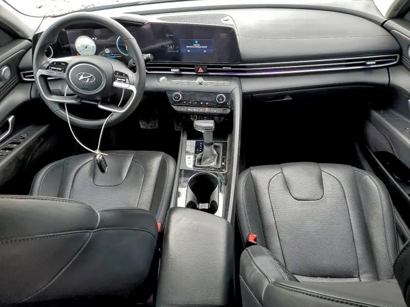 2022 HYUNDAI ELANTRA LIMITED  