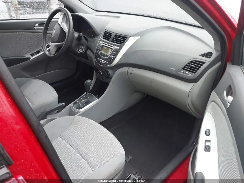 2013 HYUNDAI ACCENT GLS/GS