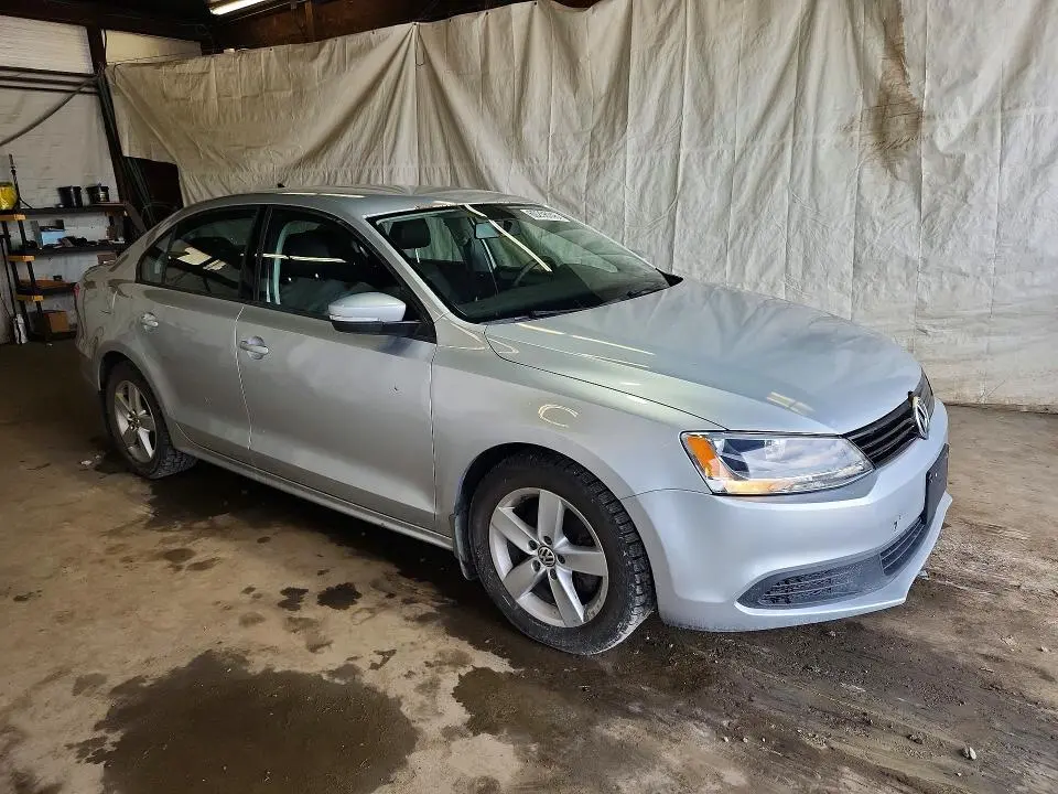 2012 VOLKSWAGEN JETTA TDI  