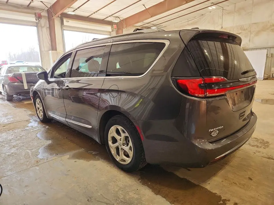2021 CHRYSLER PACIFICA HYBRID LIMITED  
