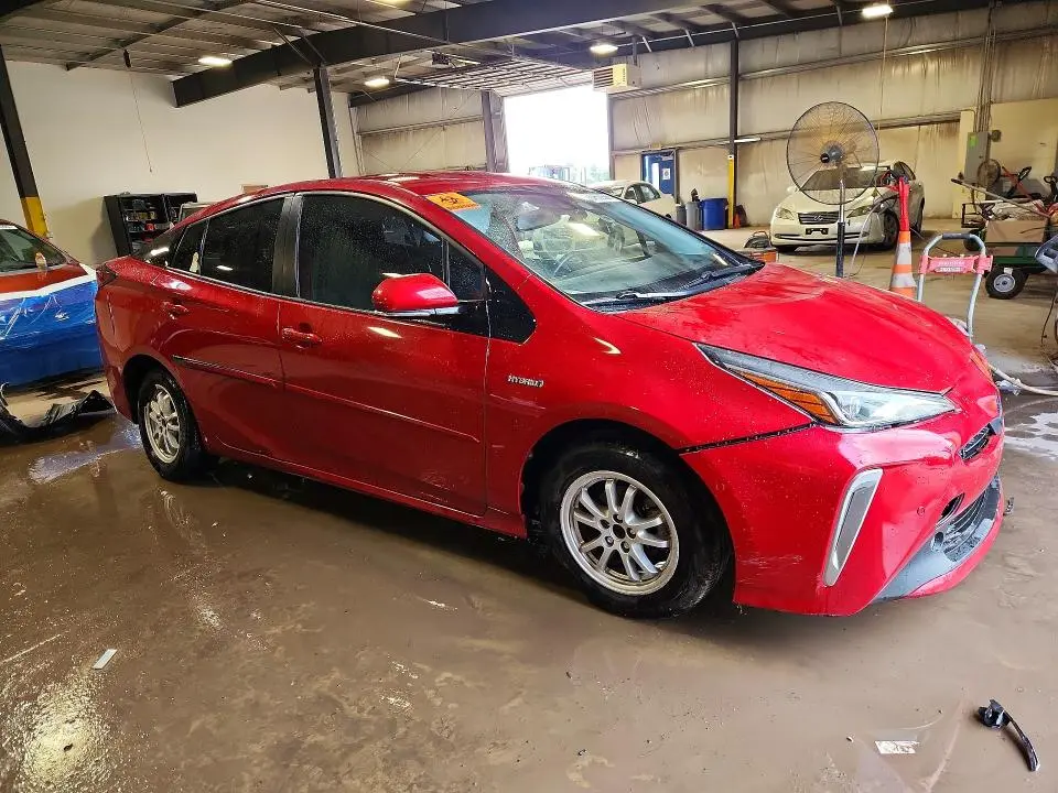 2019 TOYOTA PRIUS XLE AWD-E  