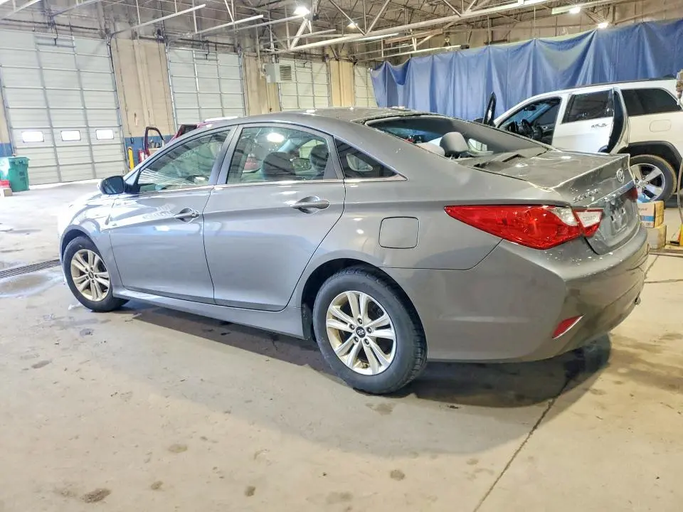 2014 HYUNDAI SONATA GLS  