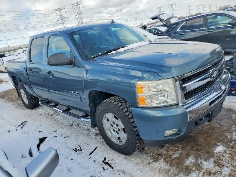 2011 CHEVROLET SILVERADO K1500 LT  