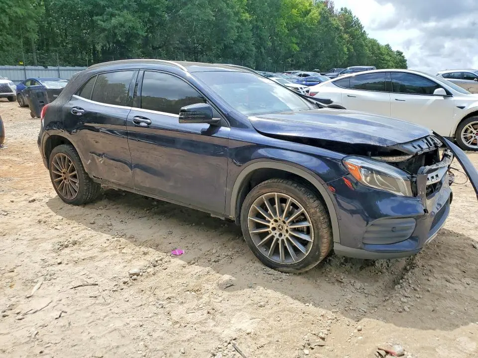 2018 MERCEDES-BENZ GLA 250  