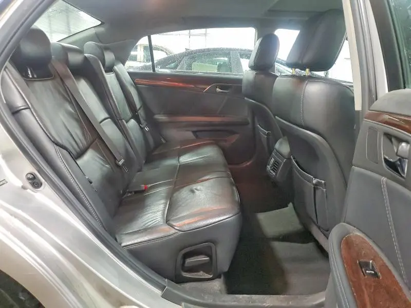 2010 TOYOTA AVALON LIMITED  