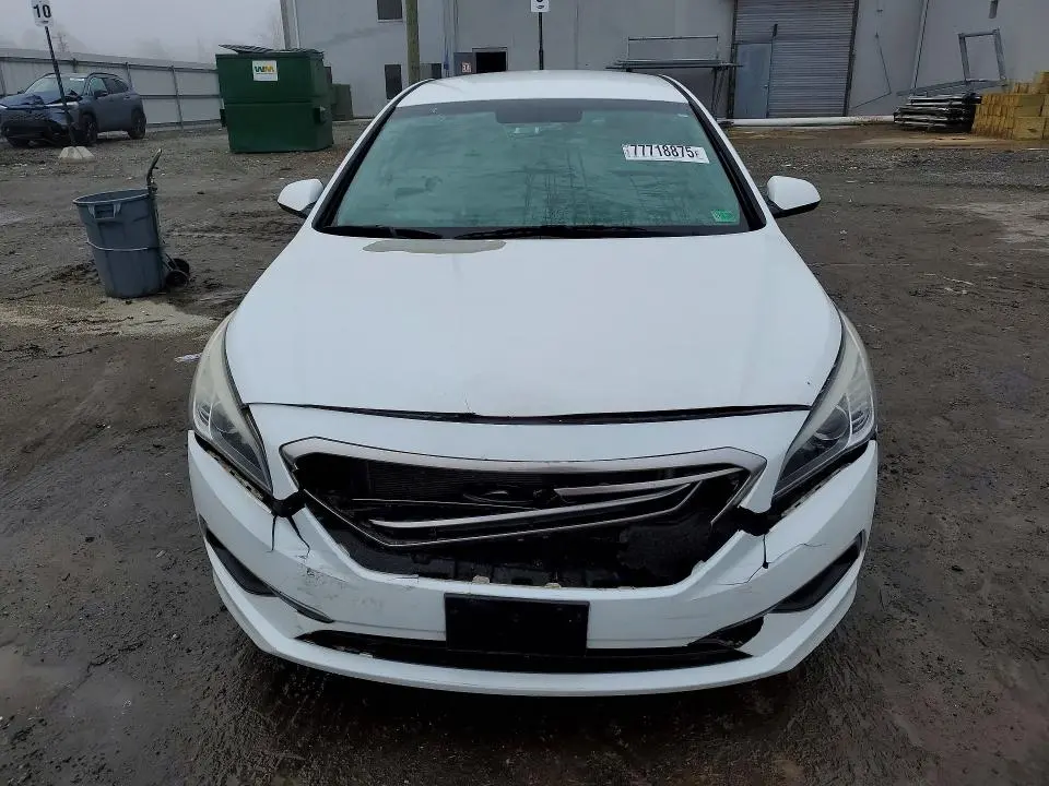2016 HYUNDAI SONATA SE  