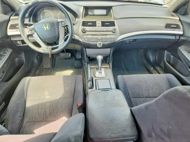2011 HONDA ACCORD LX  