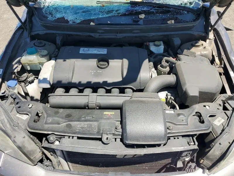 2011 VOLVO XC90 3.2  