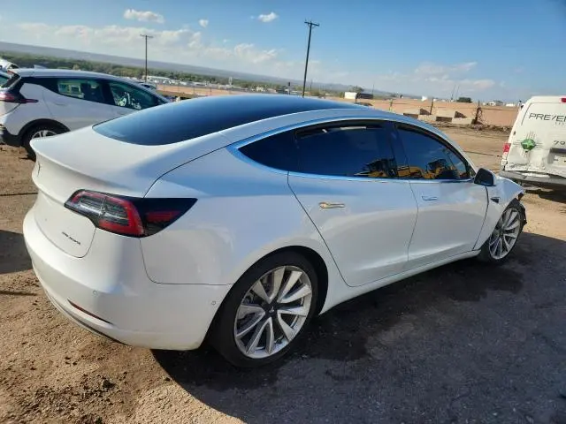 2018 TESLA MODEL 3   