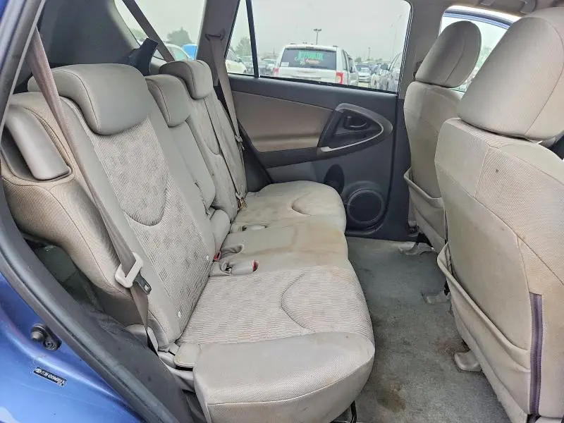 2010 TOYOTA RAV4 BASE  