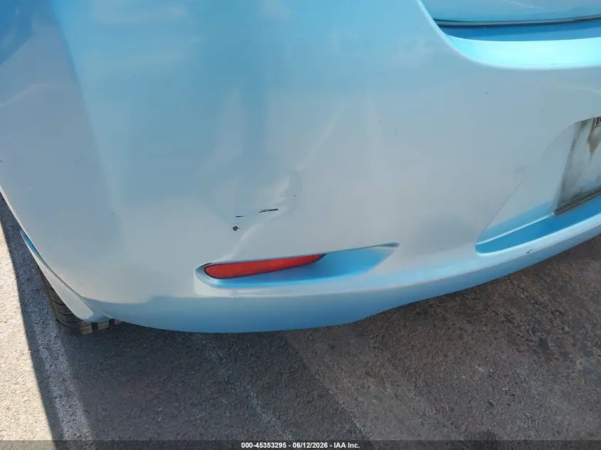 2015 NISSAN LEAF SL