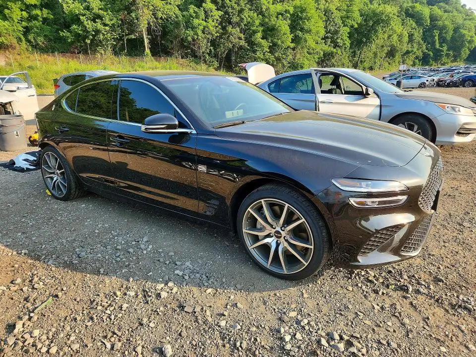 2025 GENESIS G70 2.5T STANDARD  