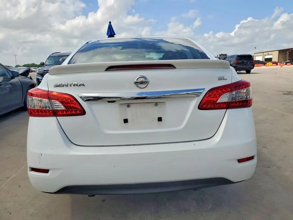 2015 NISSAN SENTRA SL  