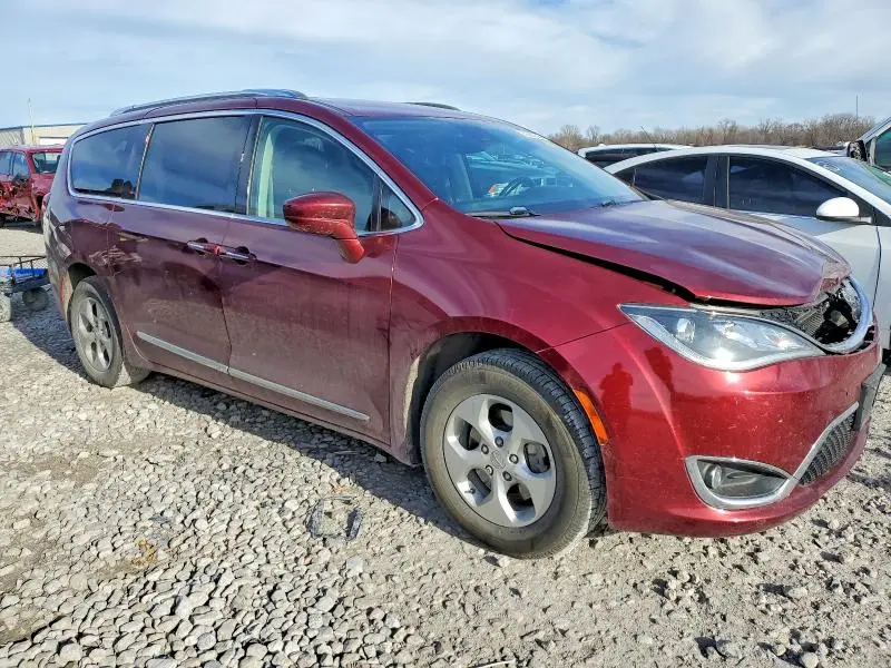2017 CHRYSLER PACIFICA TOURING L PLUS  
