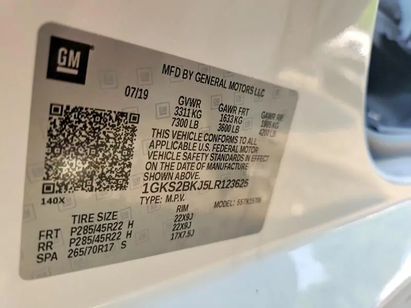 2020 GMC YUKON SLT  