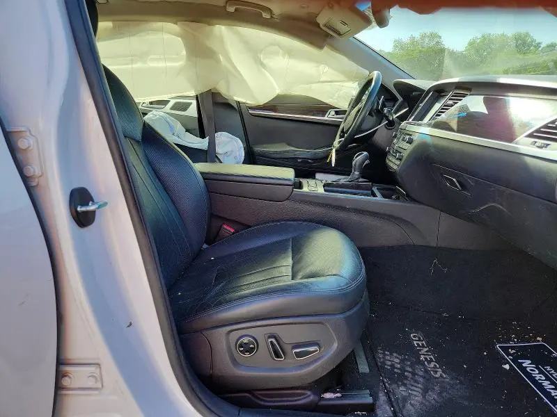 2017 GENESIS G80 3.8  