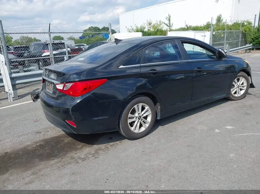 2014 HYUNDAI SONATA GLS