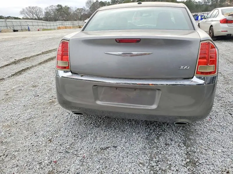 2012 CHRYSLER 300 LIMITED  