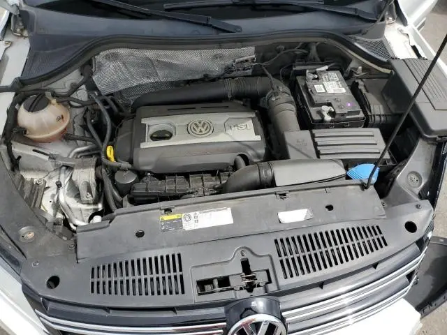 2016 VOLKSWAGEN TIGUAN S  
