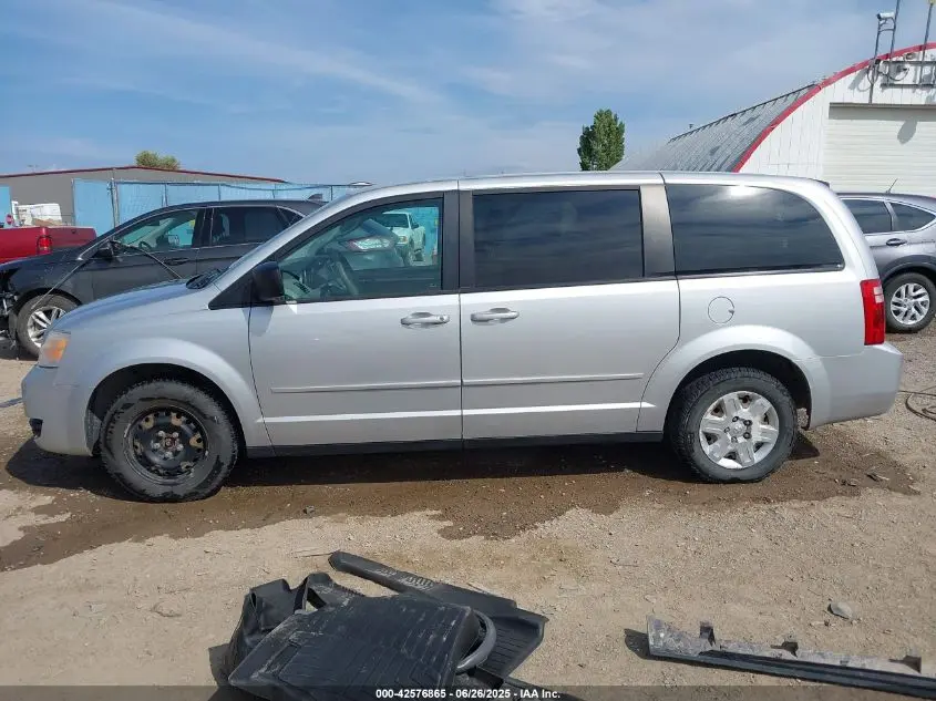 2010 DODGE GRAND CARAVAN SE