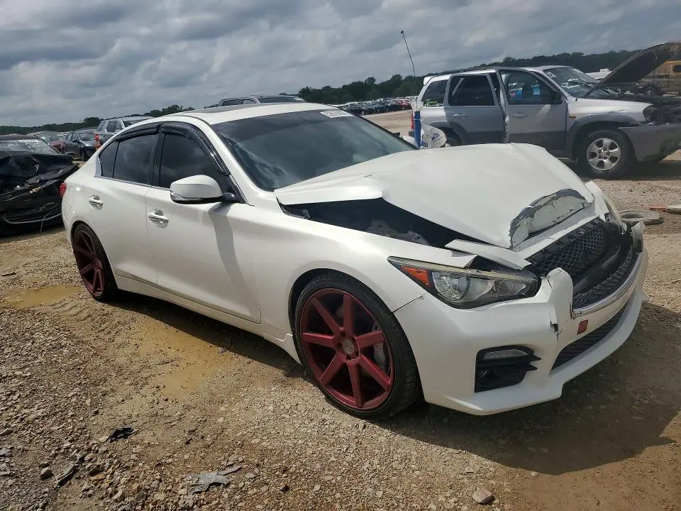2015 INFINITI Q50 SPORT  