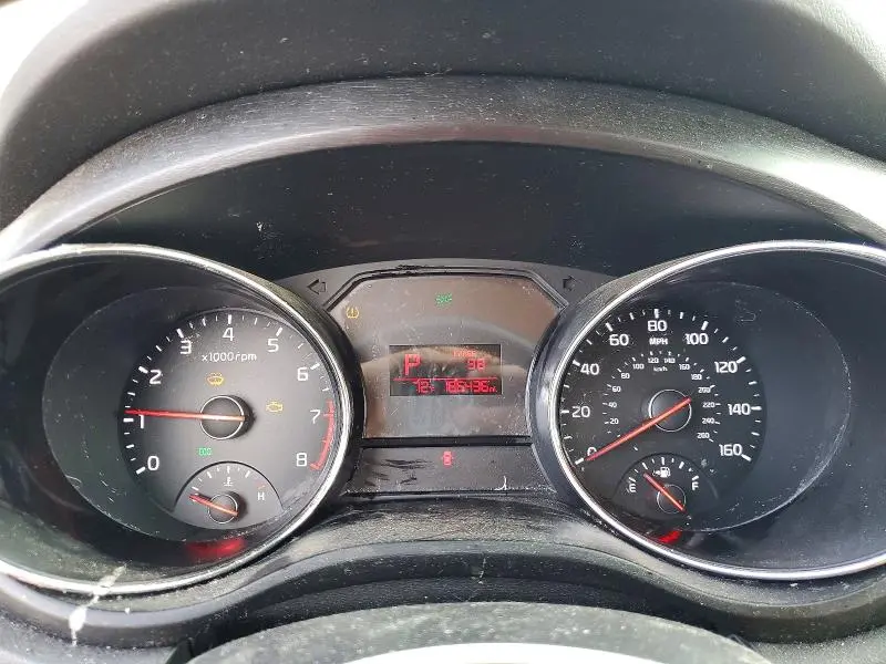 2017 KIA SEDONA LX  