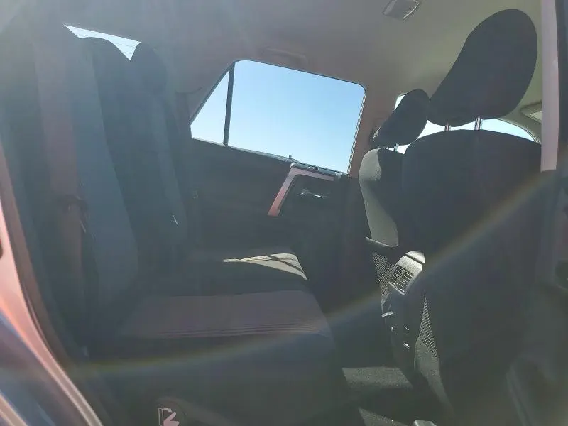 2017 TOYOTA 4RUNNER SR5  
