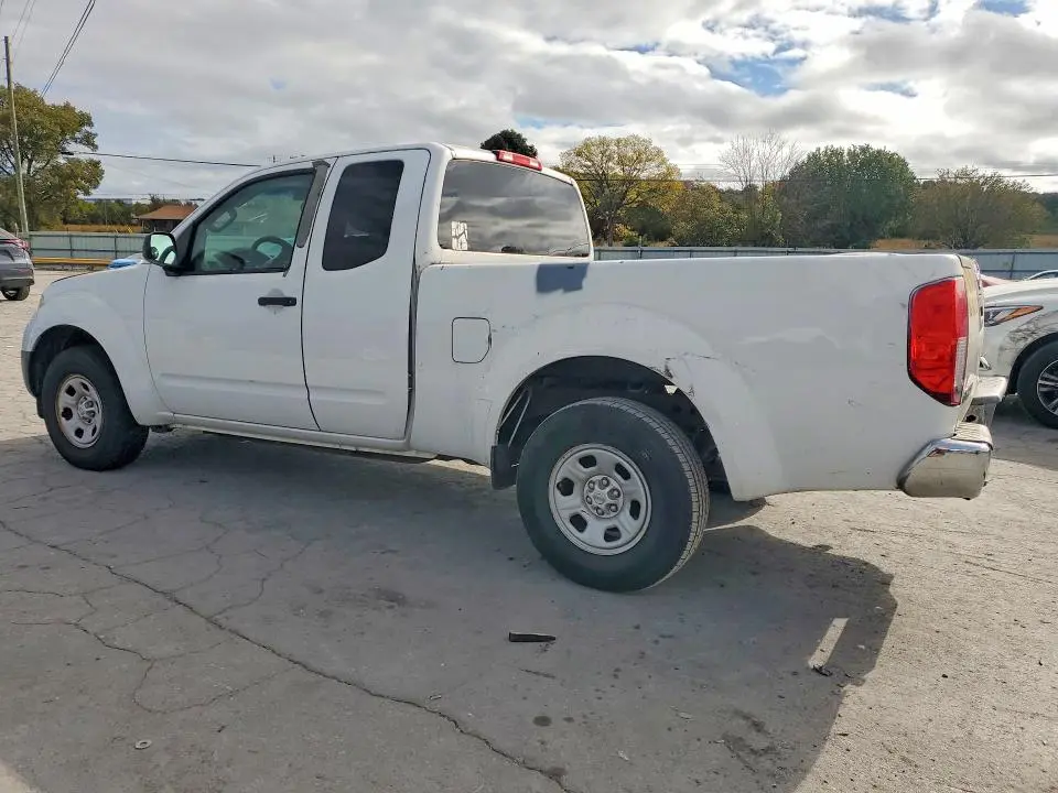 2012 NISSAN FRONTIER S  