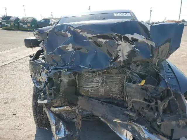 2019 RAM 1500 CLASSIC SLT  