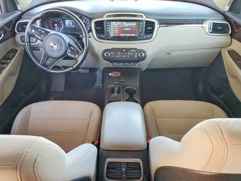 2018 KIA SORENTO LX  