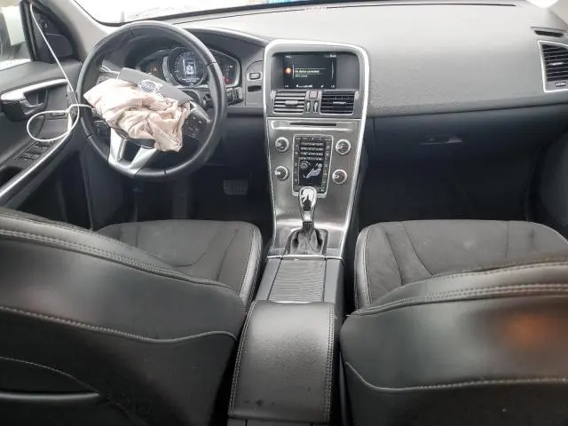 2016 VOLVO XC60 T5  
