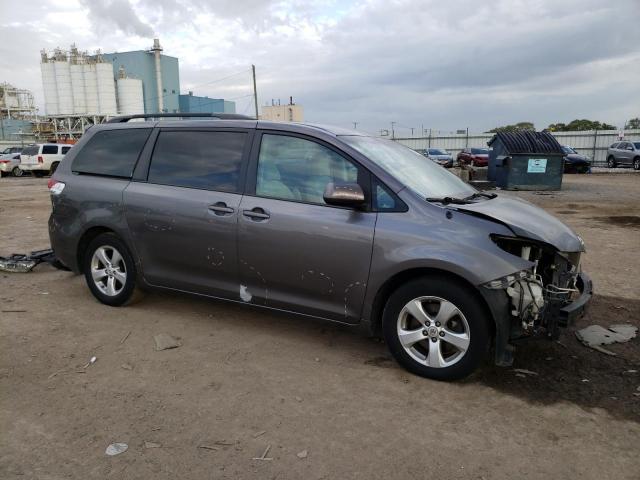 2012 TOYOTA SIENNA LE