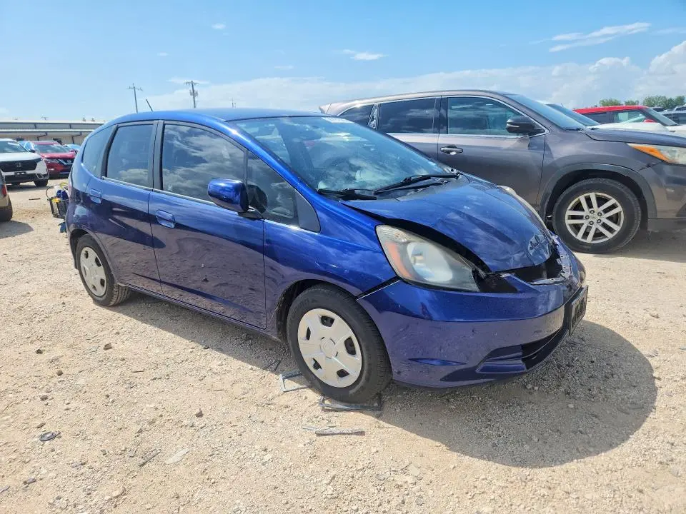 2012 HONDA FIT   
