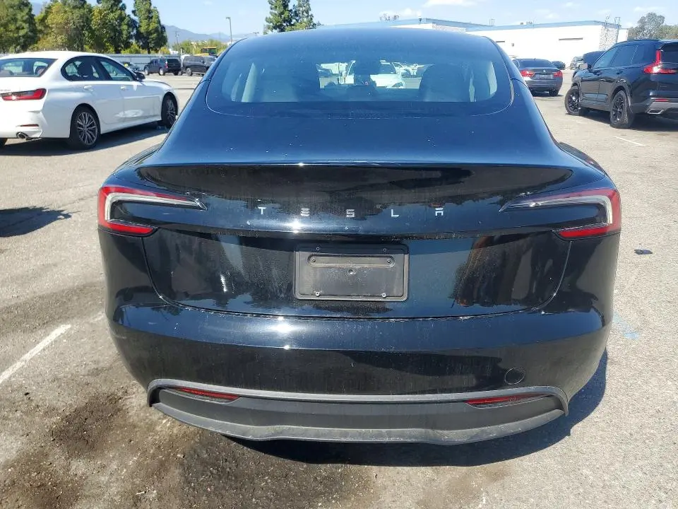 2024 TESLA MODEL 3   