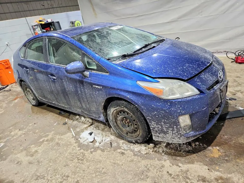 2011 TOYOTA PRIUS   