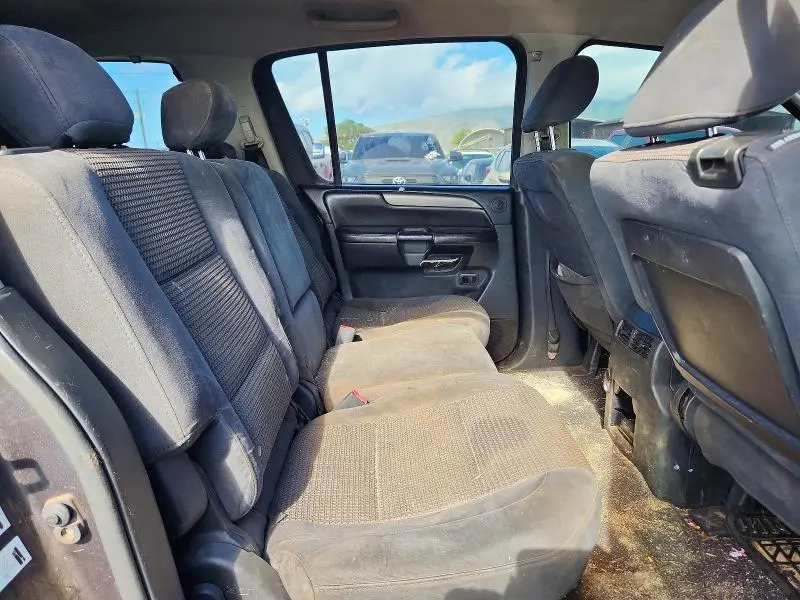 2011 NISSAN ARMADA SV  