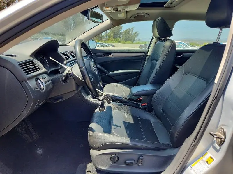 2014 VOLKSWAGEN PASSAT SE  