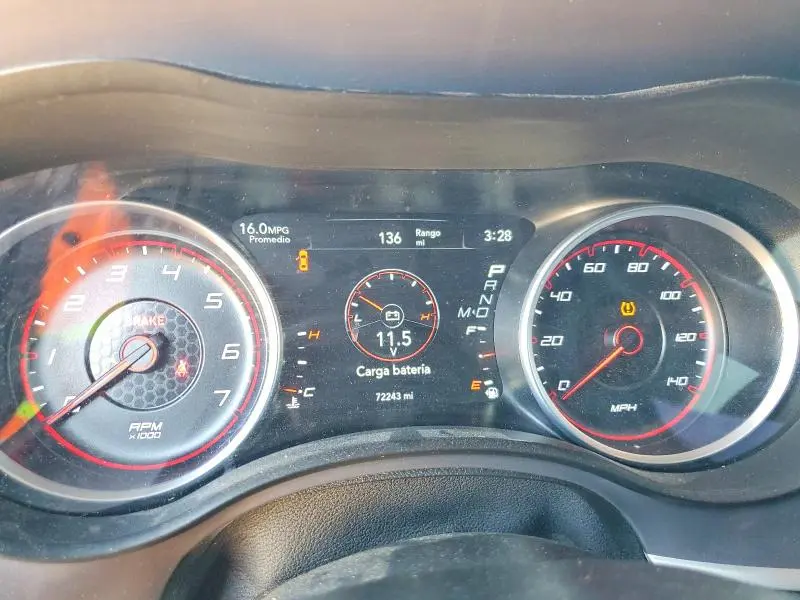 2022 DODGE CHARGER SXT  