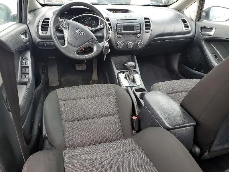 2018 KIA FORTE LX  